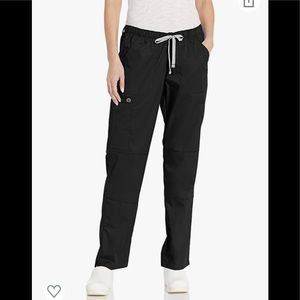 New black petite large wonder wink scrub pants